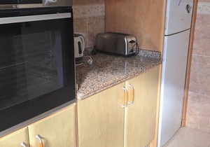 Fuengirola- air conditioned & wifi beach and town centre apartment