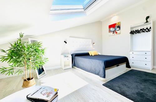 Vilanova Apartment | ÁTICO BOJ - Diseño & hórreo chill con vistas al mar y la montaña