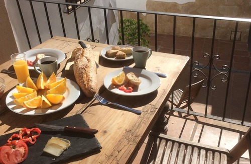 Javea Town Center House | 15th Century merchant’s house with pool & garage in the heart of Xabia Old Town
