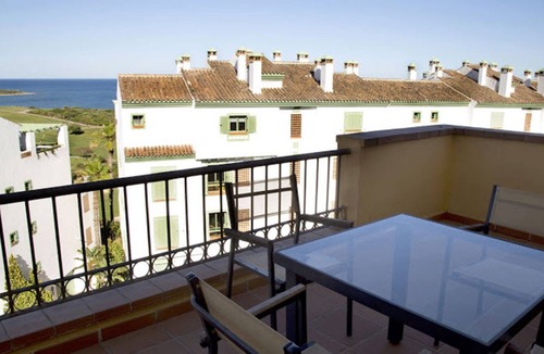 La Linea de la Concepcion Apartment | 2 bedroom apartment with garden block 1 (Apartment 3)