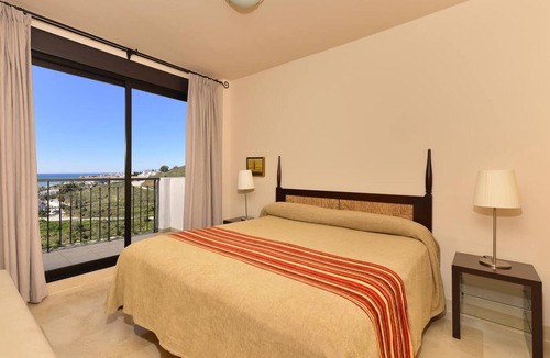 Torrox Costa Apartment | 2 bedrooms apartment side sea view
