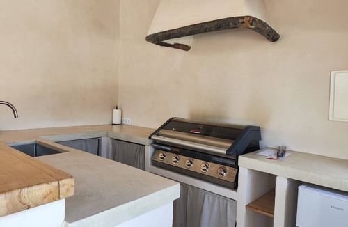 Bunyola Villa | 4 bedroom country house with pool and barbecue