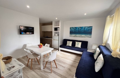 Es Pujols House | 900 mt Es Pujols, fastastic two-room apartment "ISMERA 2 " very quiet! WI FI, smart TV