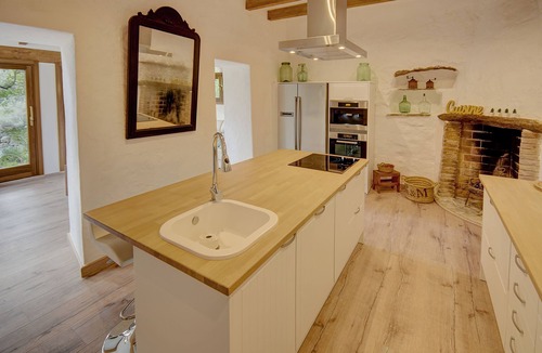Port d'Andraitx Cottage | A quiet house in the valley, ideal for families.