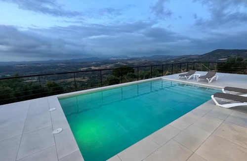 El Gastor Villa | Al-mazara