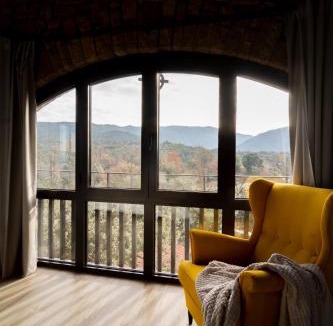 El Brull Bed & Breakfast | Alojamiento MAS EL CASTELL DEL BRULL B&B