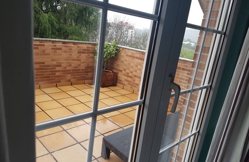 Torrelavega House | 'Alojamientos Marte Room 4' with Shared Terrace and Garden
