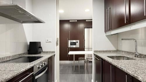 Bilbao Old Town Apartment | Amplitud, diseño e historia en el Casco Viejo