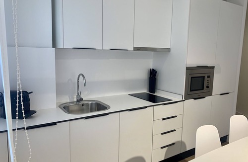 San Roque Apartment | Apartamento con Terraza y Parking Gratis