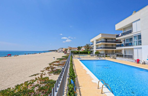 Miami Platja Apartment | Apartamento vista a la piscina para 6 personas en Miami Playa (59121)