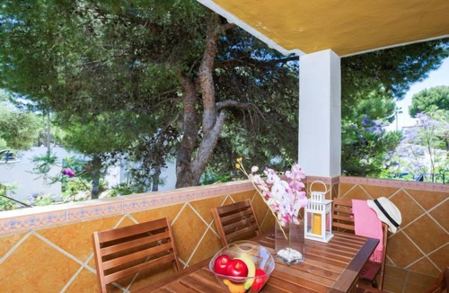 Calahonda Apartment | Apartamentos Pueblo Valleverde by Interhome