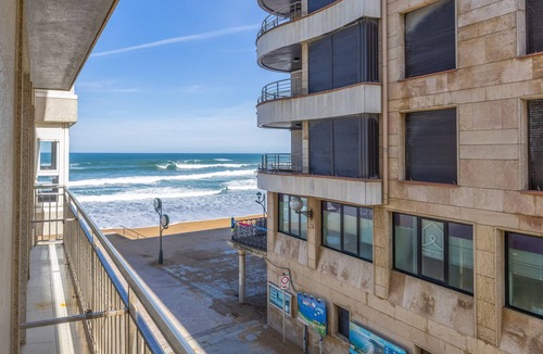 Zarautz Apartment | Apartment Bañeru 3-3 - First line of beach - Zarautz