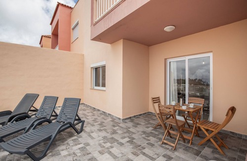 Fuencaliente de la Palma Apartment | Apartment 'Casa Caronehe' with Sea View, Private Terrace and Wi-Fi