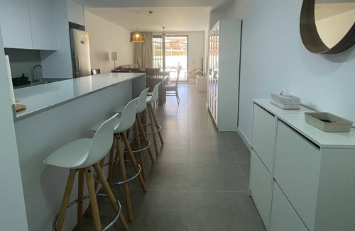 El Morche Apartment | Apartment 'Cucurrox' with Sea View, Shared Pool & Wi-Fi