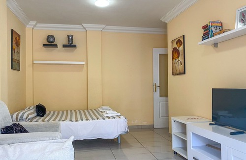 El Duque Apartment | Apartment del Duque Relax - 1br - 4 guests - Free Wi-Fi
