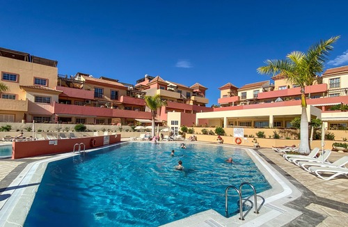 El Duque Apartment | Apartment del Duque Relax - 1br - 4 guests - Free Wi-Fi