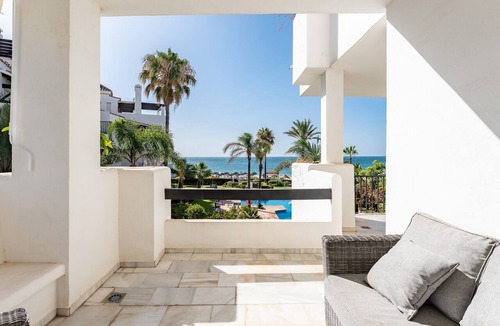 La Cala de Mijas Apartment | Apartment '203 Arruzafa Sea View' with Sea View, Wi-Fi and Air Conditioning