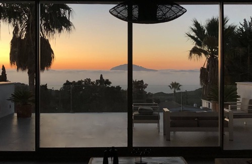 El Cuarton Condo | Apartment with infinity pool in the heart of the Strait of Gibraltar Natural Park