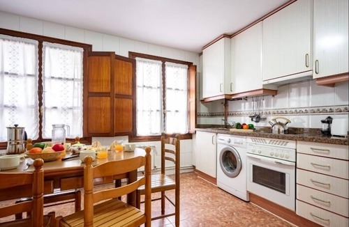 Llanes Apartment | Apto Isalba - apartment in central Llanes, Northern Spain | 5 guests