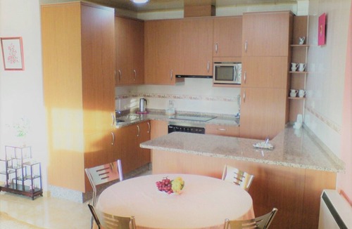 Goian House | Attractive house with swimming pool, only 2 km from the beach and Portugal.