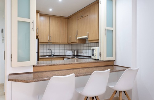 Puerto de Santiago Apartment | Balcon de los Gigantes with pool view
