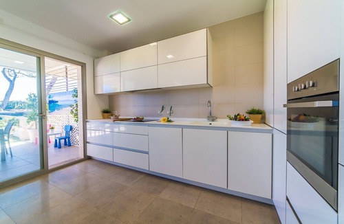 Muro Ski Chalet | Beachfront House in Gaviotas on Alcudia Beach