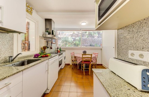 Cala Carbo Apartment | Beautiful House with Wi-Fi, Air Conditioning, and Pool in Exclusive Community