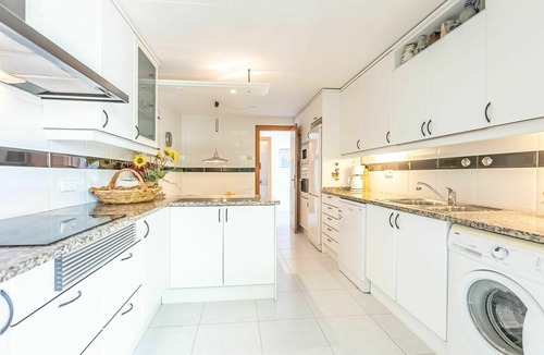 El Roc de Sant Gaieta House | Beautiful private villa for 6 people with WIFI, private pool, TV and terrace