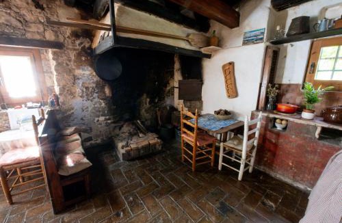 Talladell Hostel | Bed and Breakfast Casanova de Sant Miquel