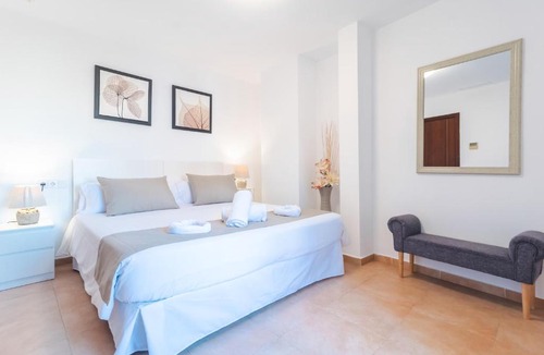 La Llotja-Born Apartment | Borne Suites - Turismo de Interior