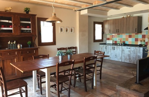 Puigcercos Cottage | Cal Nenot, house for rent with private pool and views to Montsec
