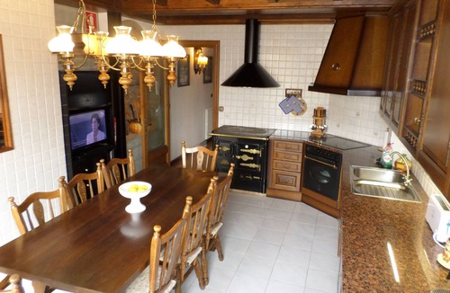 Rupit I Pruit House | CAN VILA RUPIT VACATION HOUSE in full medieval center with magnificent views