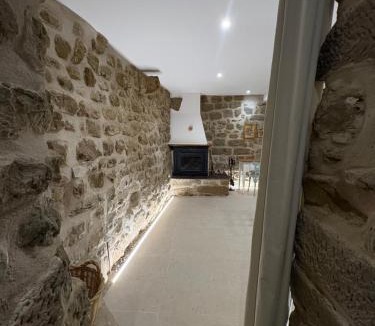 Ayerbe Apartment | Casa Brillantes