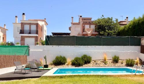 Dilar House | Casa , Dílar, Granada con jardin y piscina