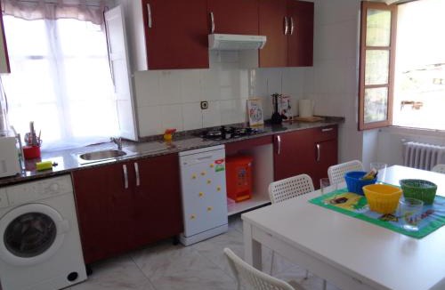 Allence Apartment | Casa Estrella