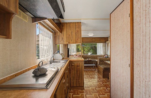 Arbucies Cabin | Casa Mar: Silent Retreat with Mountain Views, Private Terrace and Garden