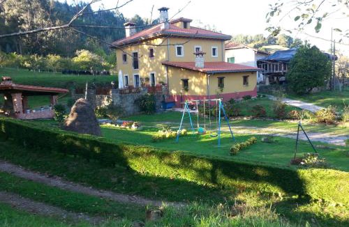 Candanal House | Casa Rural Casa Capión