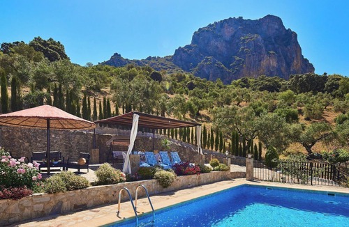 El Gastor Villa | Casa Rural El Tajo El Gastor by Ruralidays
