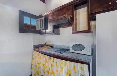 Las Vegas Villa | "Casa Rural La Venta" with Sea View, Private Pool & Wi-Fi