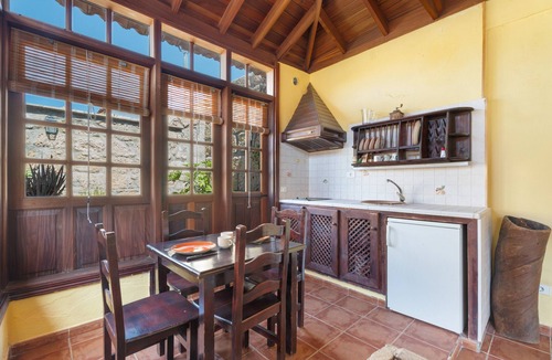Las Vegas Villa | "Casa Rural La Venta" with Sea View, Private Pool & Wi-Fi