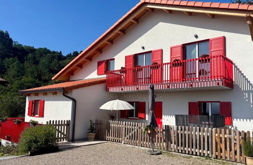 Hondarribia Apartment | Casa Rural Passivhaus Kostoenea