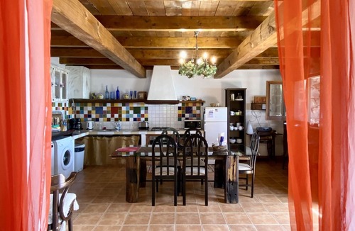 Macher House | Casa Tabobo - 2 bedroom rural house with breathtaking sea views and a hot tub.