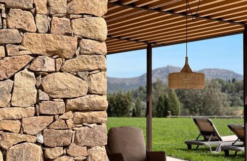 Fontanilles House | Casa Vinyanova - apartament Xaloc