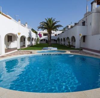Parc de Mont-roig Apartment | Casas Blancas Parque Montroig
