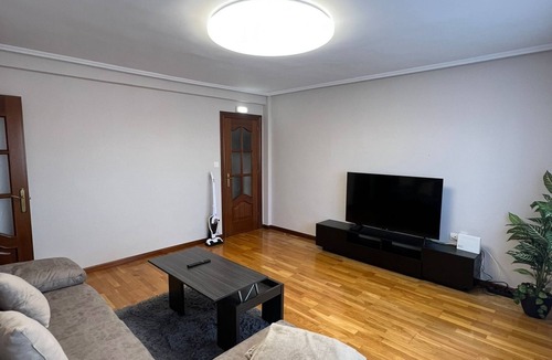 Distrito Sur Apartment | Centrally located and spacious apartment in Gijón. Close to the beach. All services.