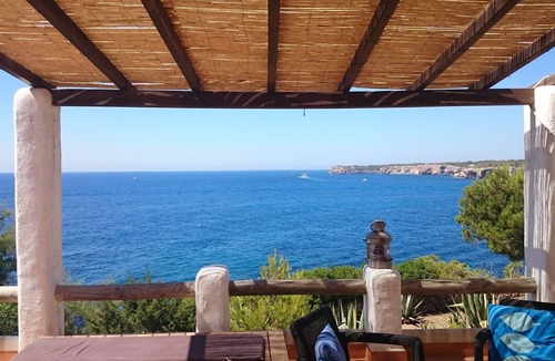 Portopetro Villa | Character house, great sea views. the sea at your feet.