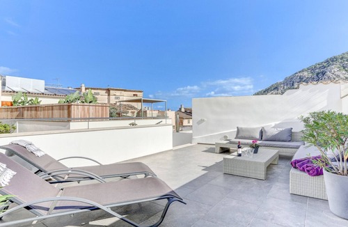 Pollensa Ski Chalet | Charming renovated townhouse in the heart of Pollensa