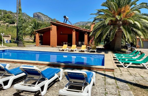 Alaro House | Charming rustic home in Alaró, perfect for families and groups amid nature