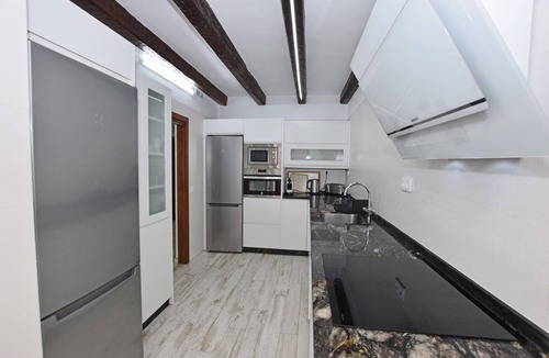 Atlanterra Ski Chalet | Charming rustic villa with sea views in Playa del Faro Camarinal