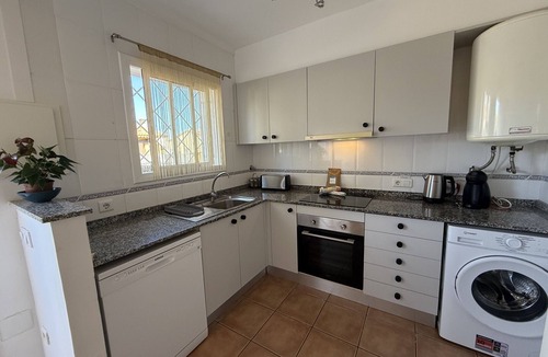 Mas Pinell Ski Chalet | Daró 3DB 115 - A/C, pool and 300m from the beach